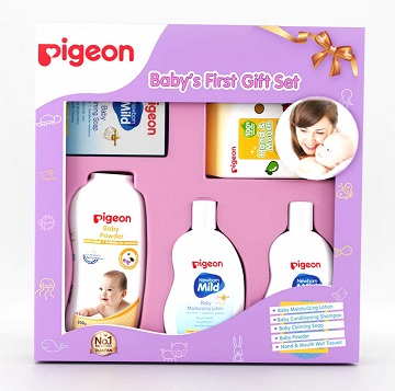 Pigeon Baby’s First Gift Set